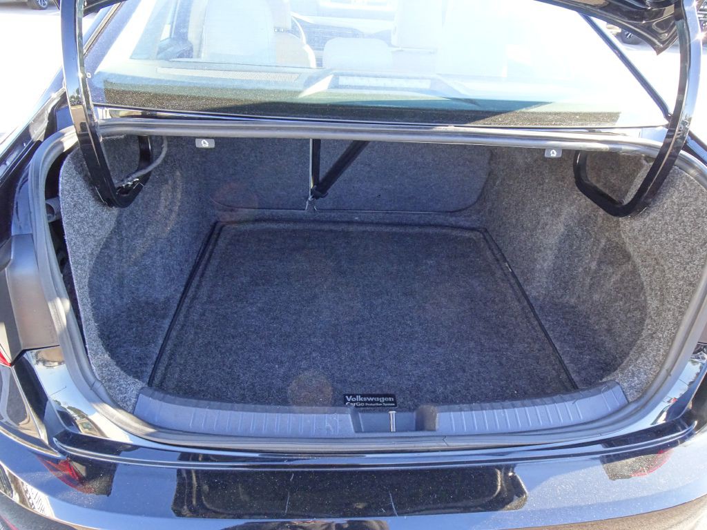 2019 Volkswagen Jetta Image 27