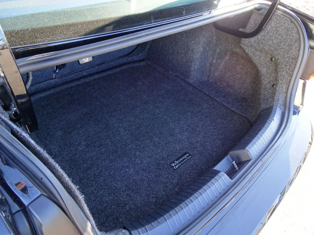 2019 Volkswagen Jetta Image 28