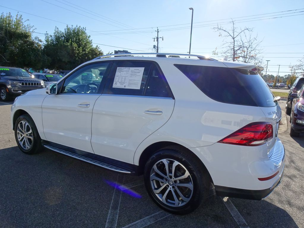 2016 Mercedes-Benz GLE-Class Image 5