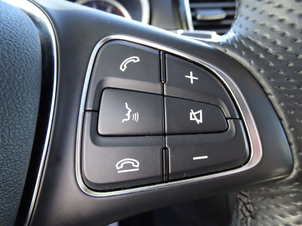 2016 Mercedes-Benz GLE-Class Image 26