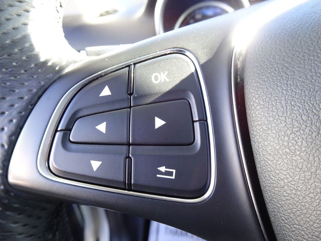 2016 Mercedes-Benz GLE-Class Image 27