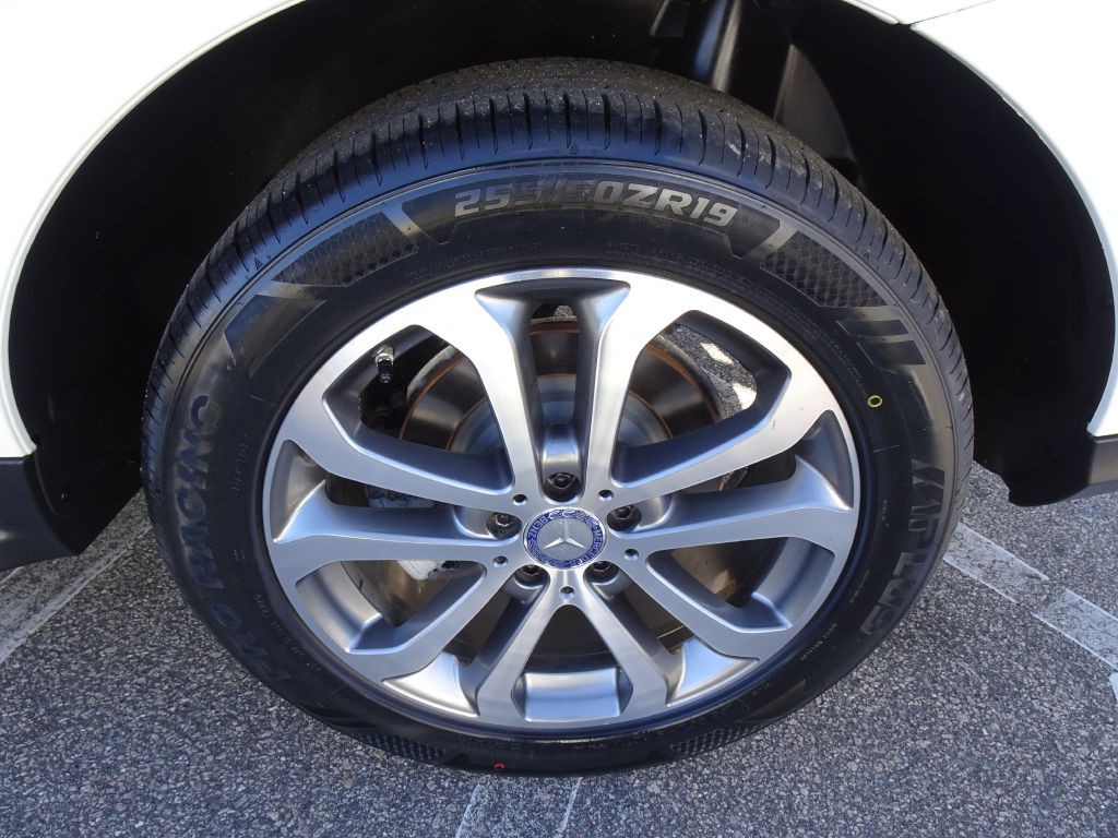 2016 Mercedes-Benz GLE-Class Image 35