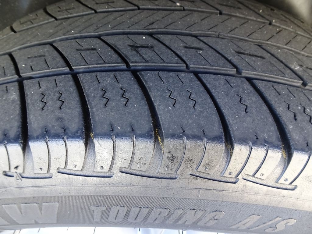 2017 Buick Enclave Image 39