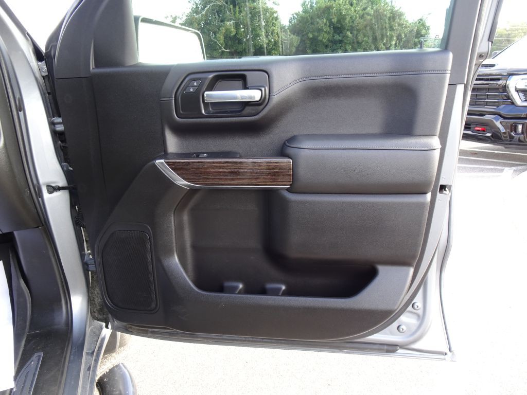 2021 GMC Sierra Image 16