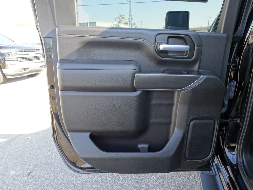 2020 GMC Sierra Image 15