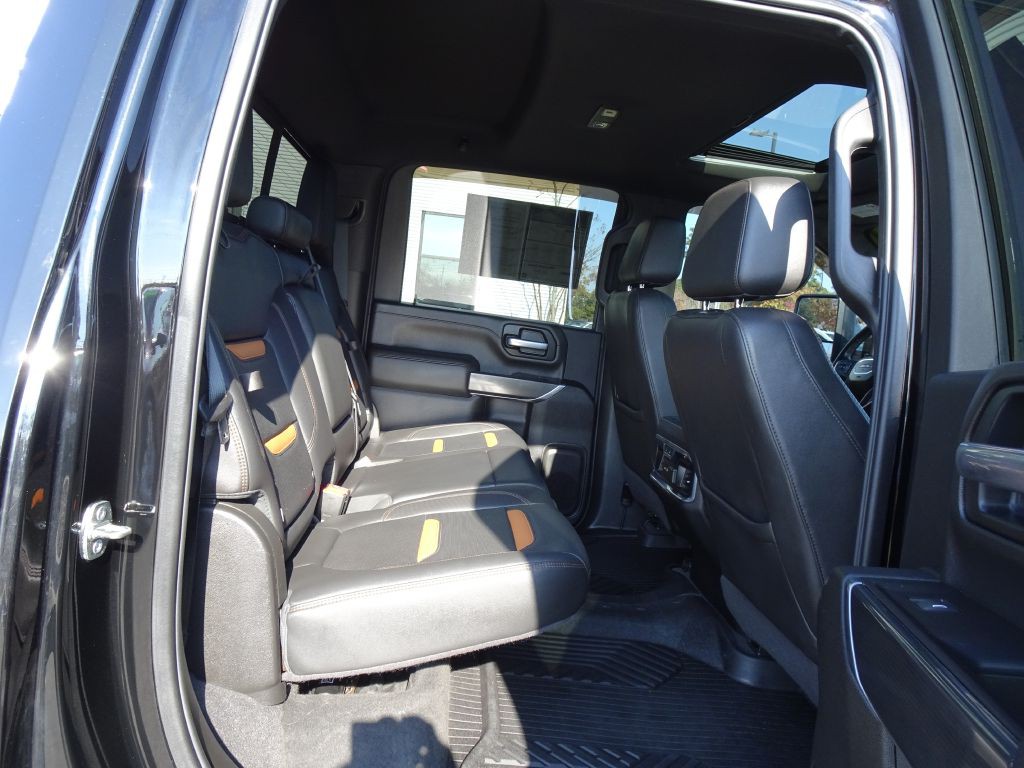 2020 GMC Sierra Image 18