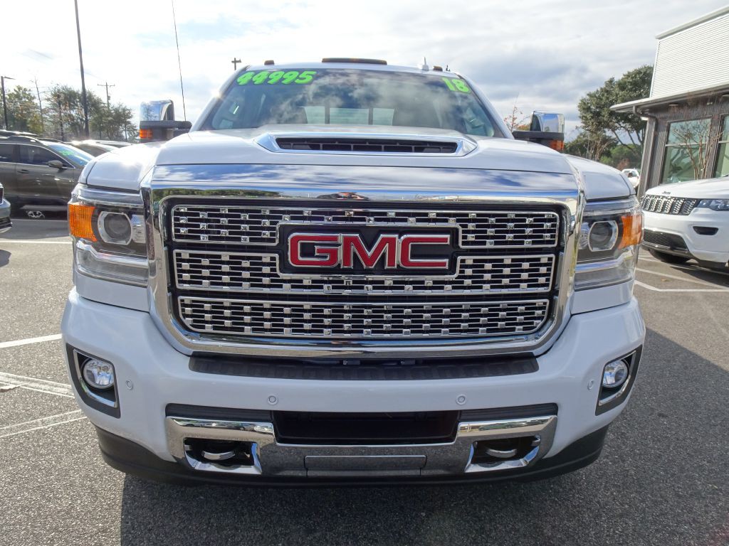 2018 GMC Sierra Image 8