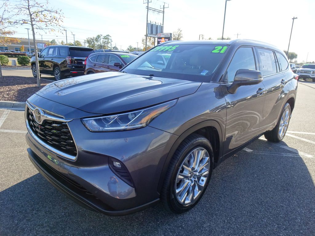 2021 Toyota Highlander Image 7