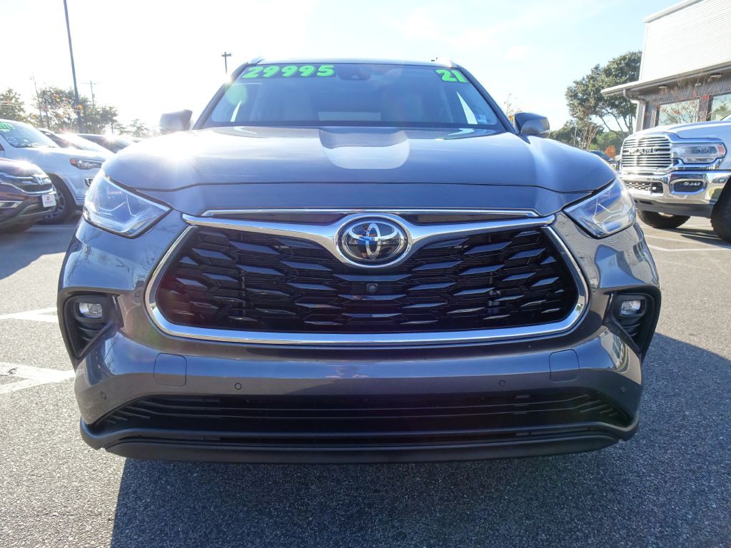 2021 Toyota Highlander Image 8