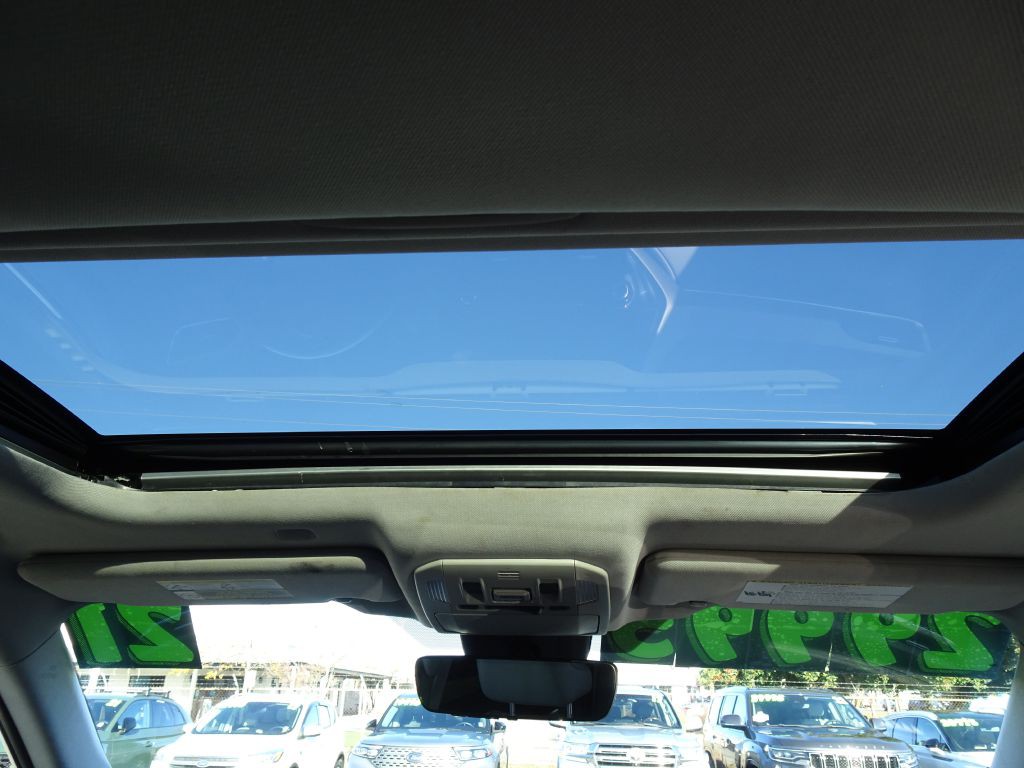 2021 Toyota Highlander Image 22