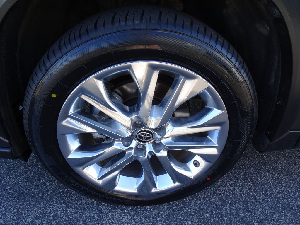 2021 Toyota Highlander Image 41