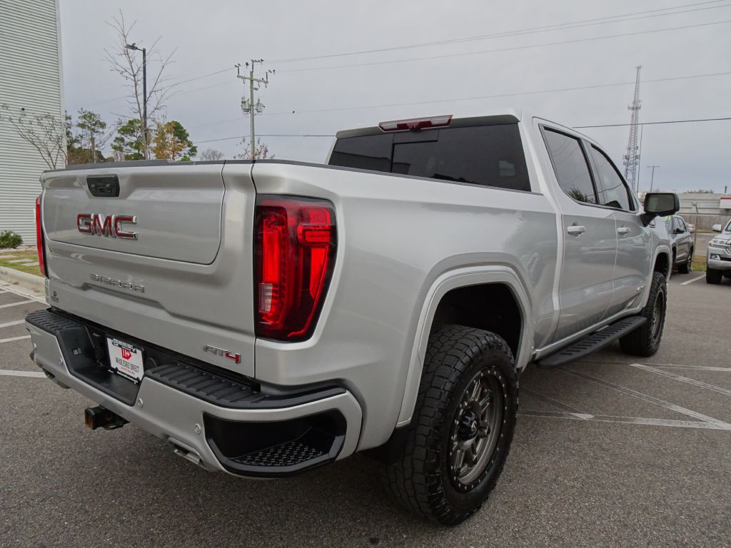 2022 GMC Sierra Image 3