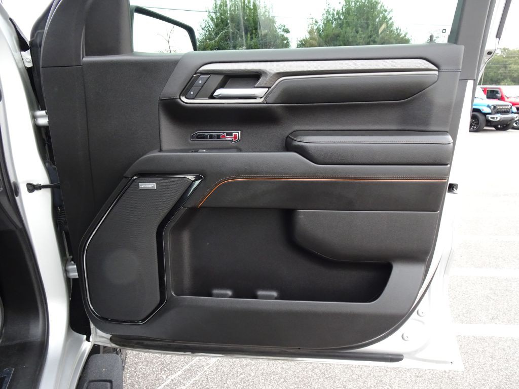 2022 GMC Sierra Image 17