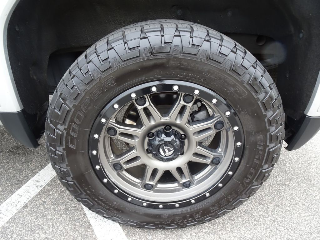 2022 GMC Sierra Image 41