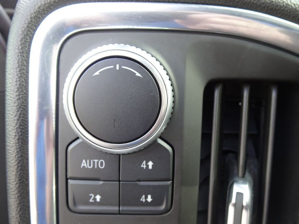 2019 GMC Sierra Image 30