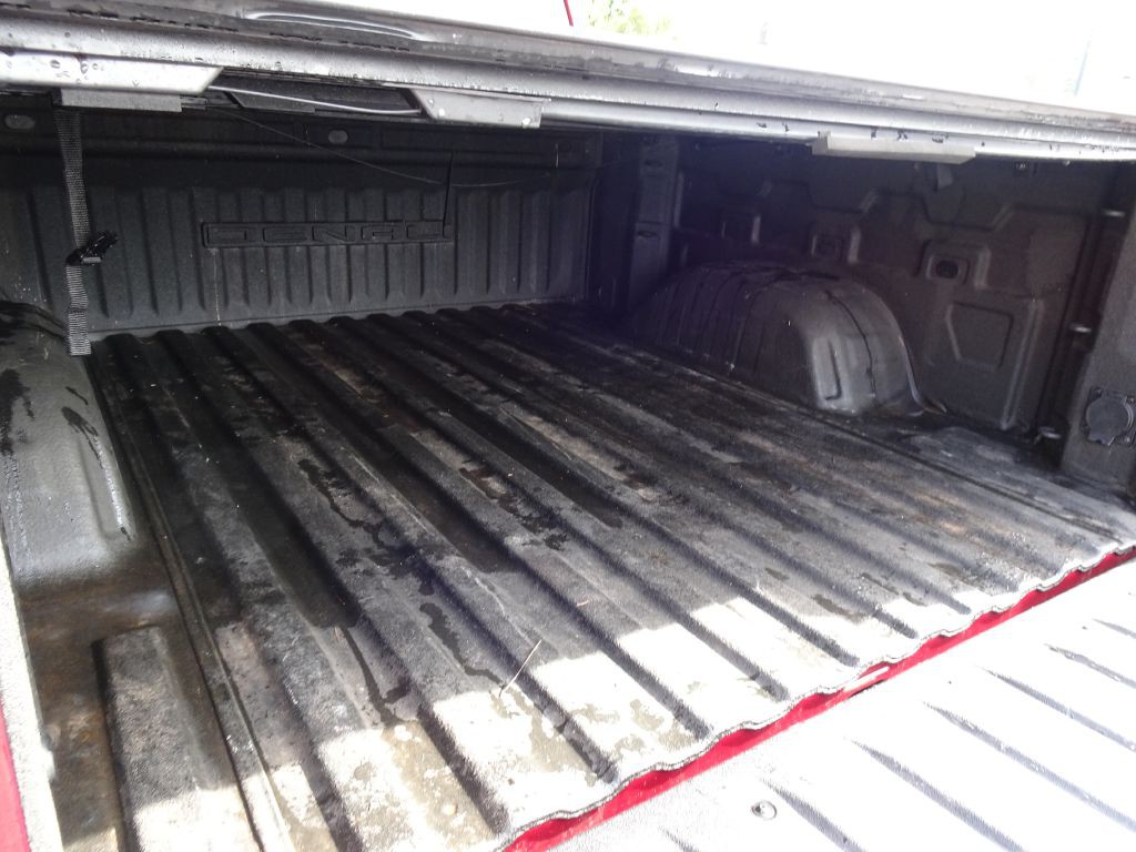 2019 GMC Sierra Image 32