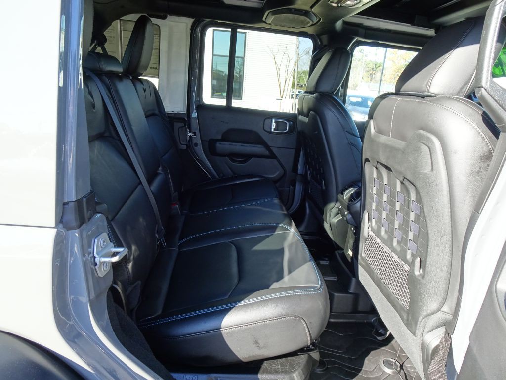 2023 Jeep Wrangler Image 16