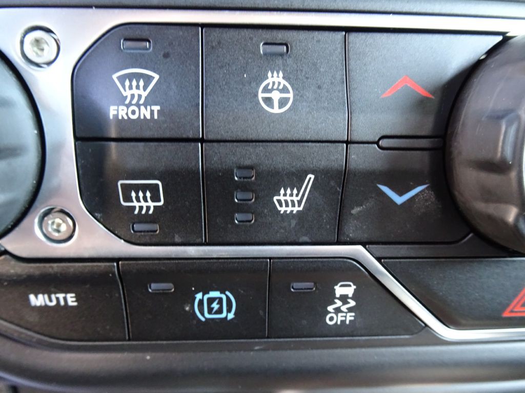 2023 Jeep Wrangler Image 22