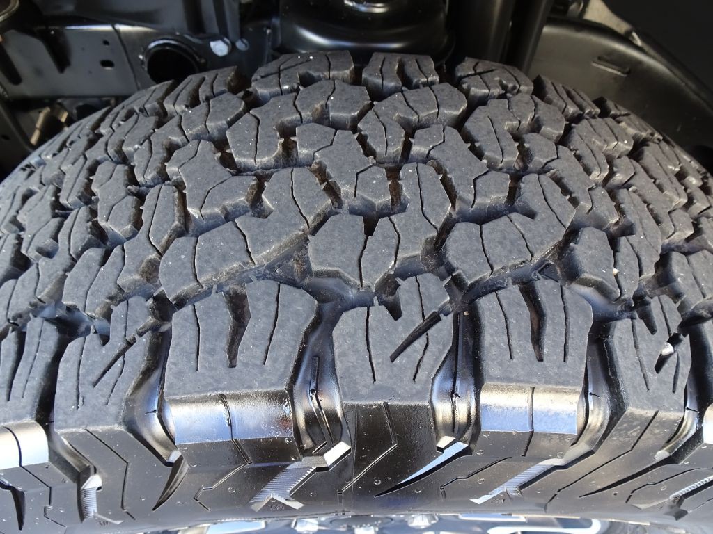 2023 Jeep Wrangler Image 40