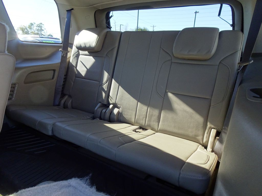 2019 GMC Yukon Image 16