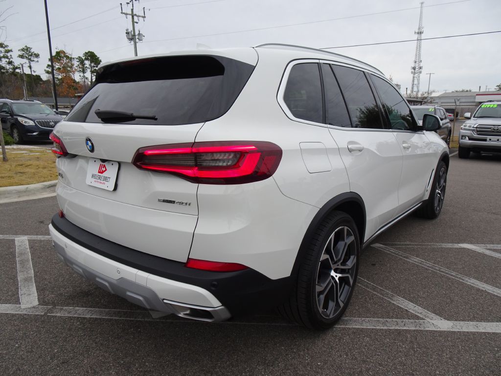 2023 BMW X5 Image 3