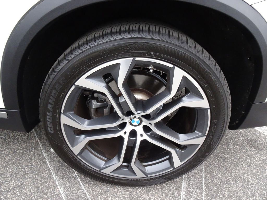 2023 BMW X5 Image 35