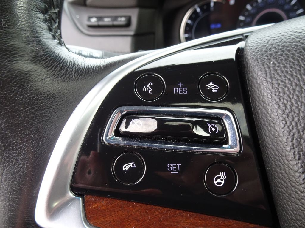 2017 Cadillac Escalade Image 30