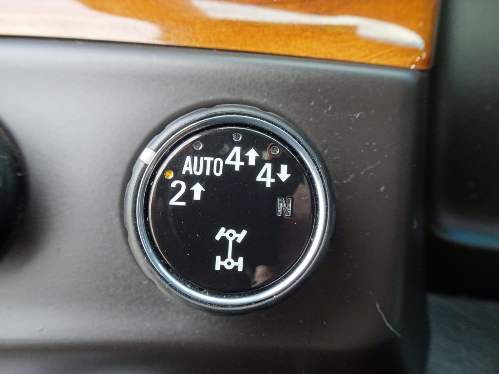 2017 Cadillac Escalade Image 31