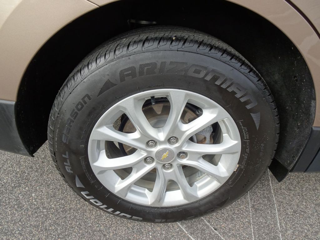 2019 Chevrolet Equinox Image 32