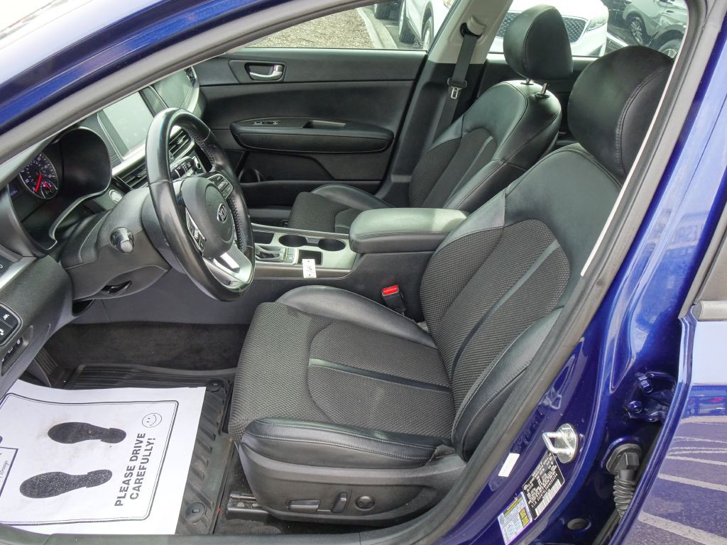 2019 Kia Optima Image 9