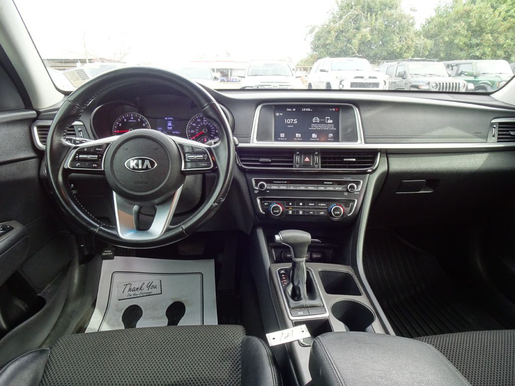 2019 Kia Optima Image 19
