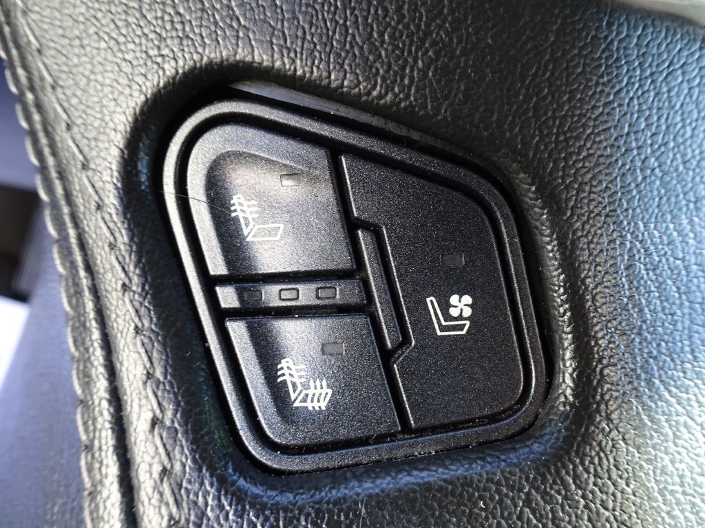 2019 GMC Yukon Image 27