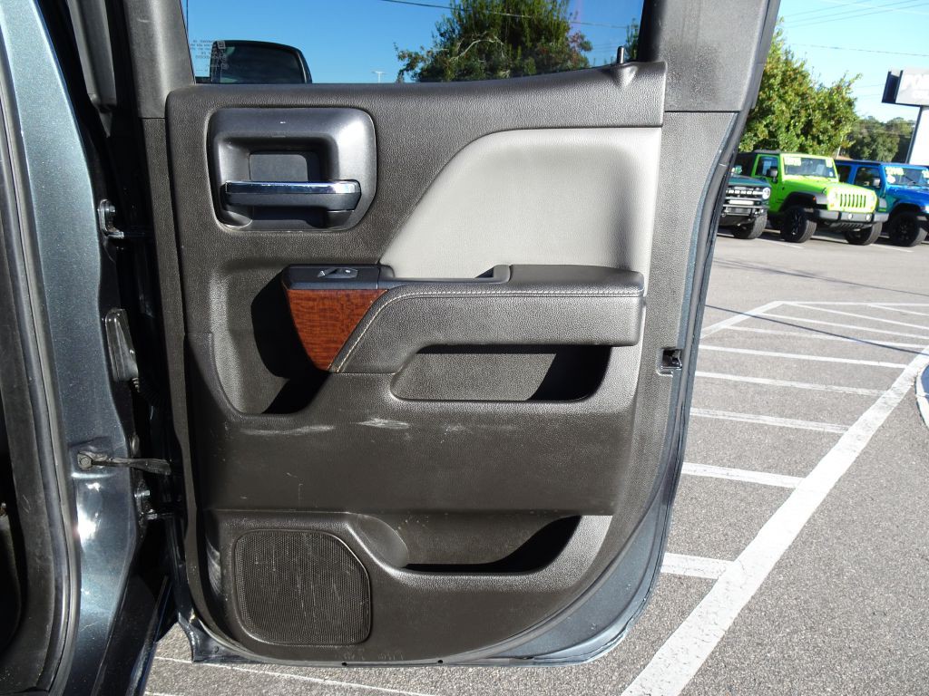 2017 GMC Sierra Image 18