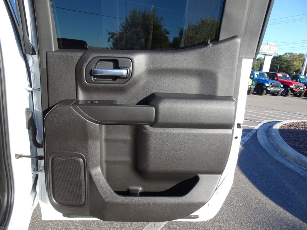 2020 Chevrolet Silverado 1500 Image 18