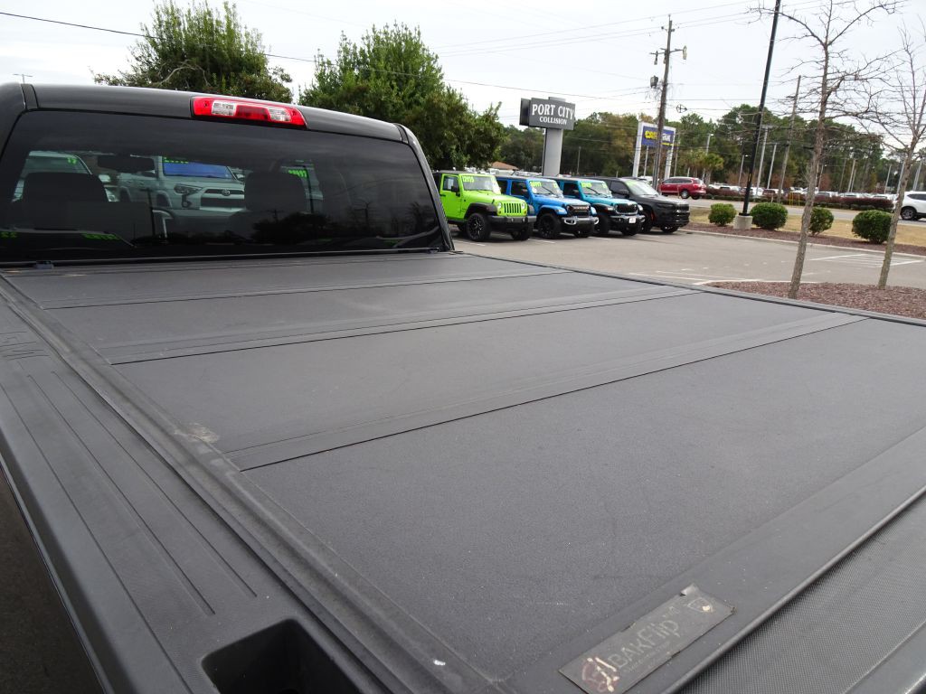 2016 GMC Sierra Image 30