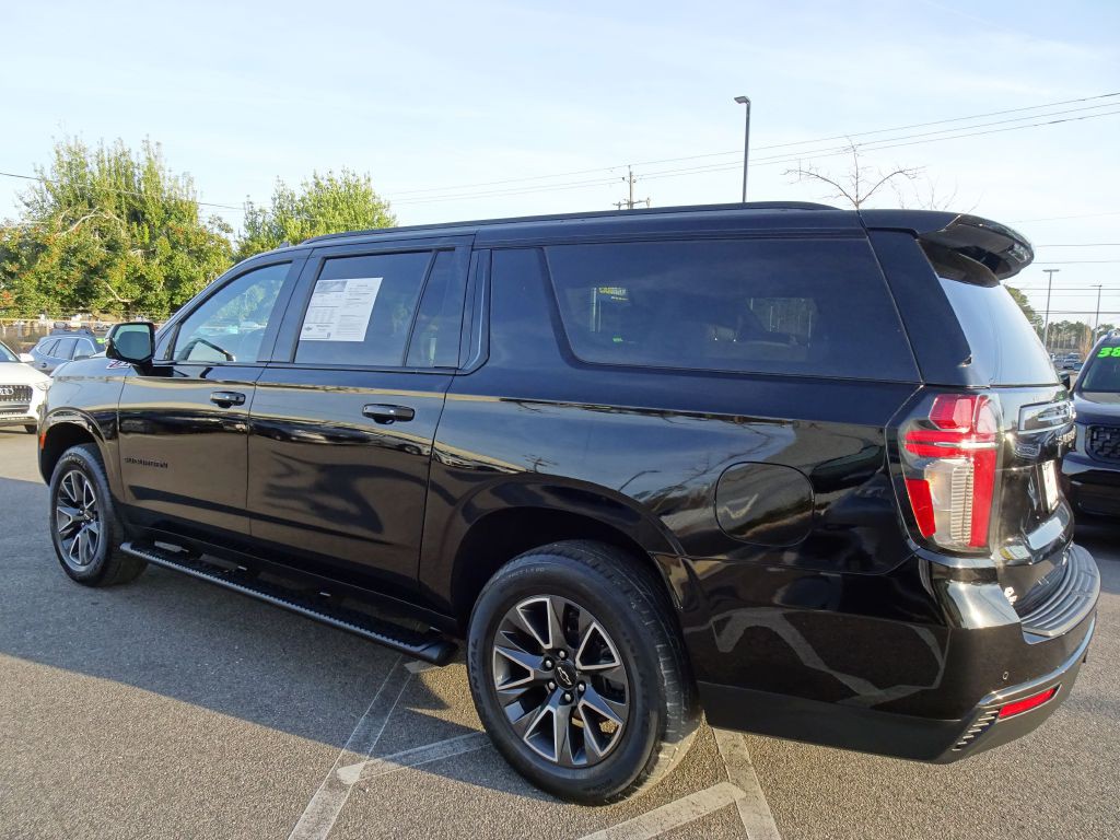 2021 Chevrolet Suburban Image 5