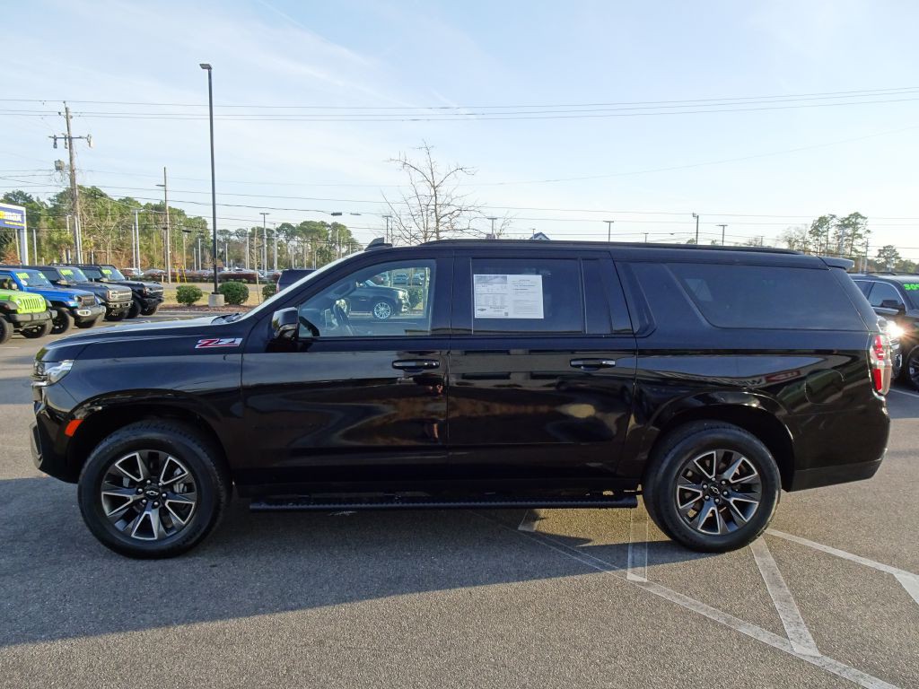 2021 Chevrolet Suburban Image 6