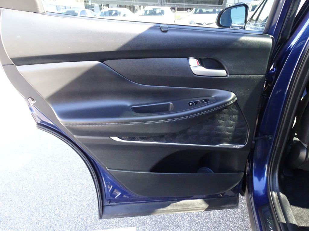 2020 Hyundai Santa Fe Image 30