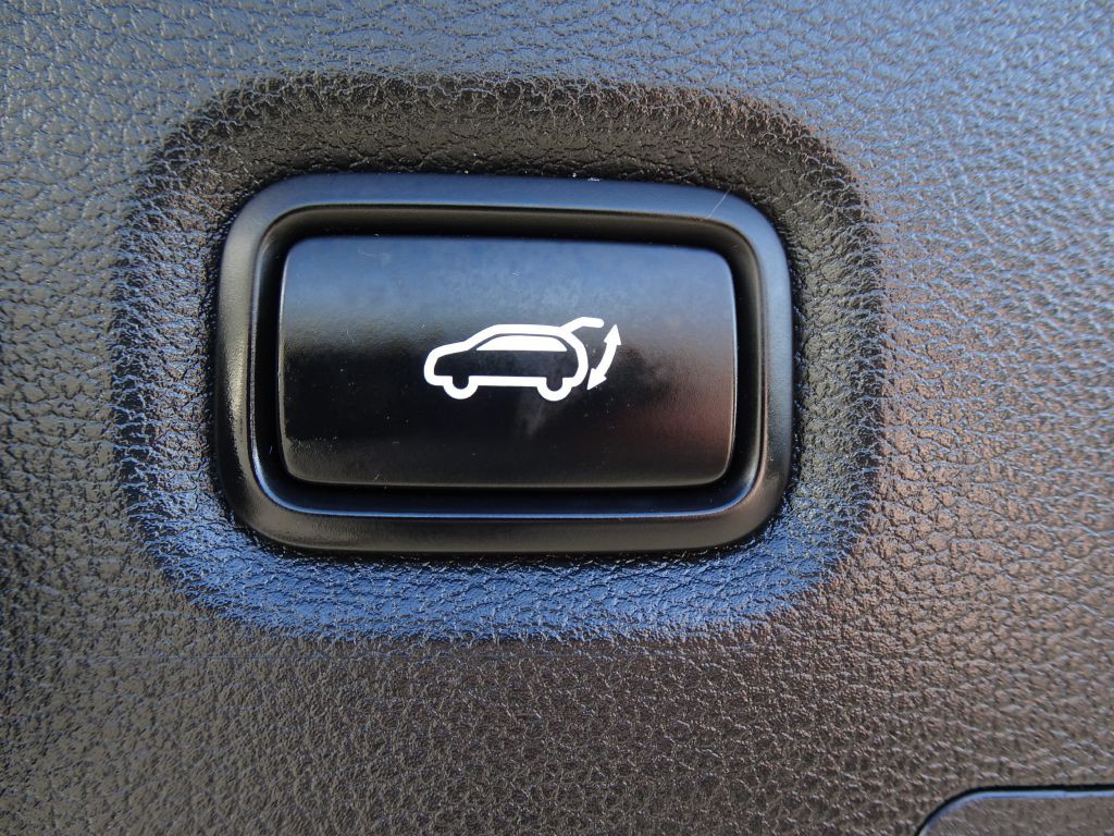 2020 Hyundai Santa Fe Image 63