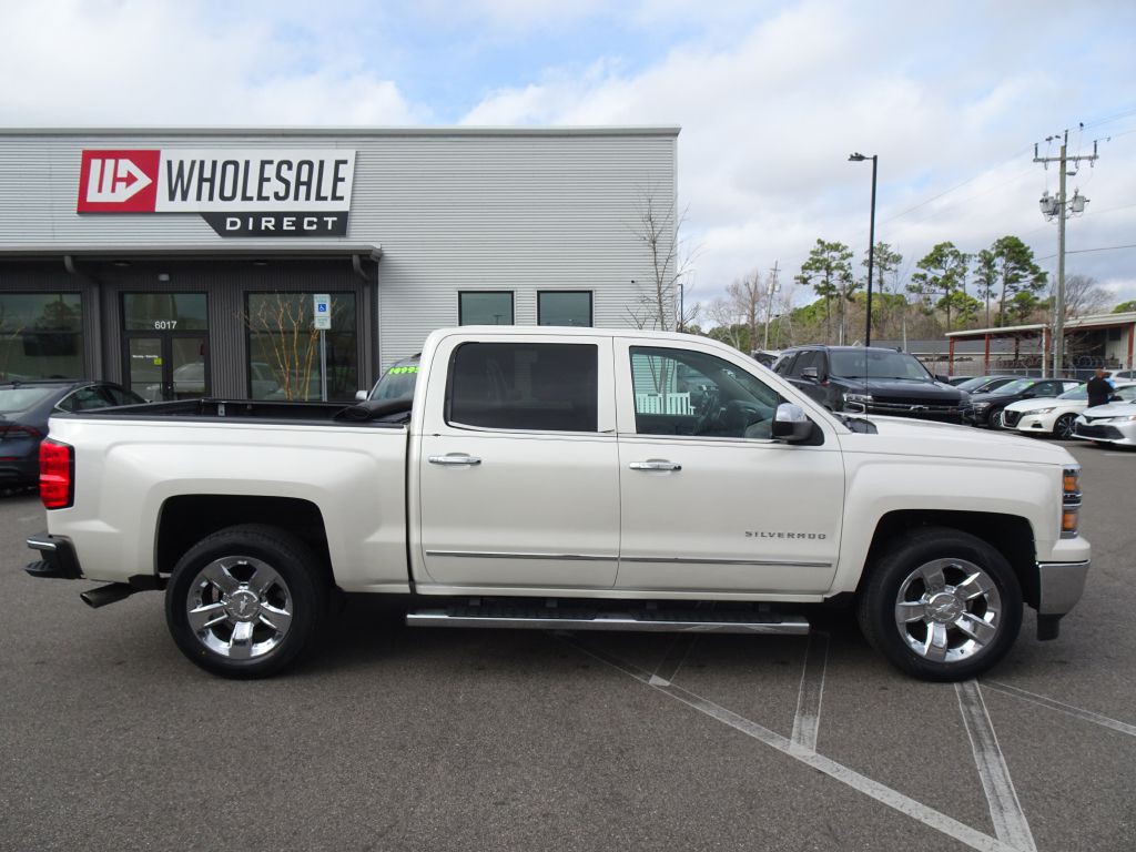 2015 Chevrolet Silverado 1500 Image 2