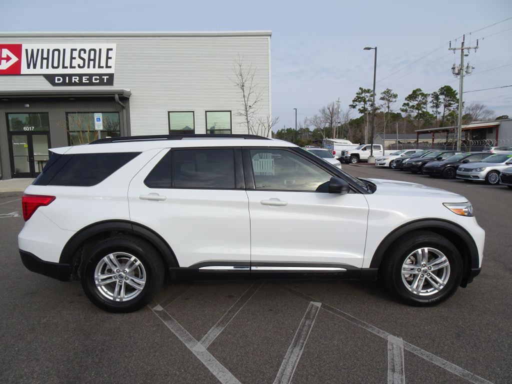 2020 Ford Explorer Image 2