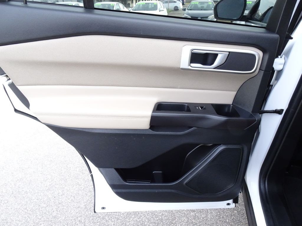 2020 Ford Explorer Image 14