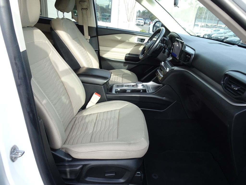 2020 Ford Explorer Image 16