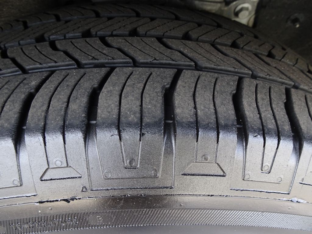 2020 Ford Explorer Image 37