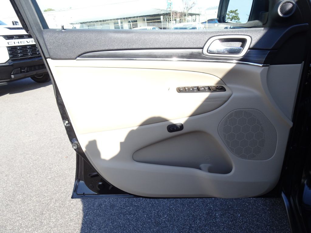 2019 Jeep Grand Cherokee Image 11