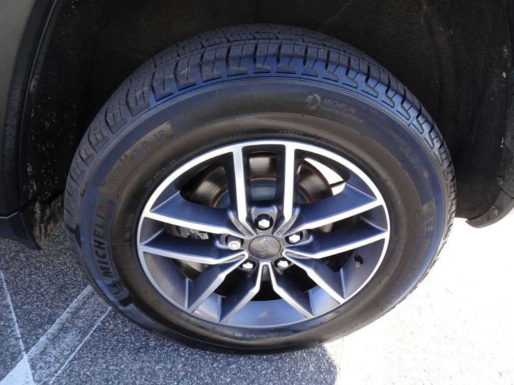 2019 Jeep Grand Cherokee Image 37