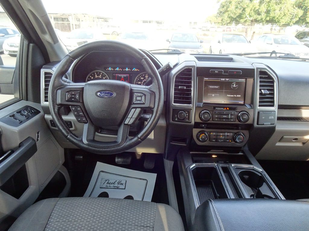 2015 Ford F-150 Image 17