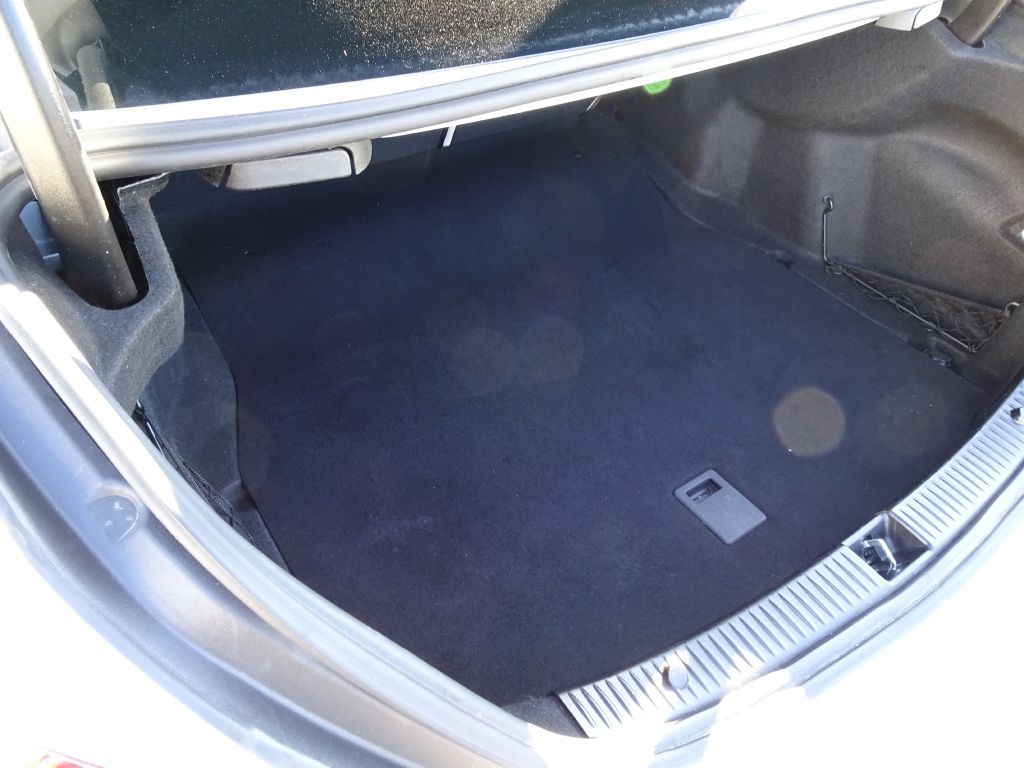 2021 Mercedes-Benz C-Class Image 28