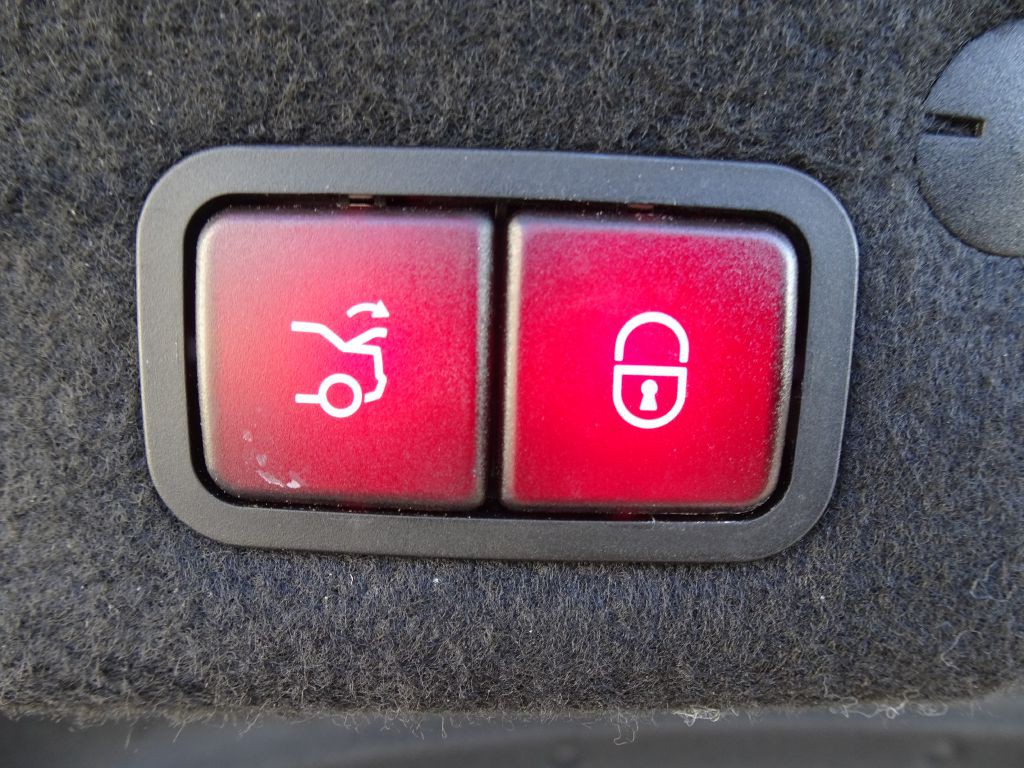 2021 Mercedes-Benz C-Class Image 29