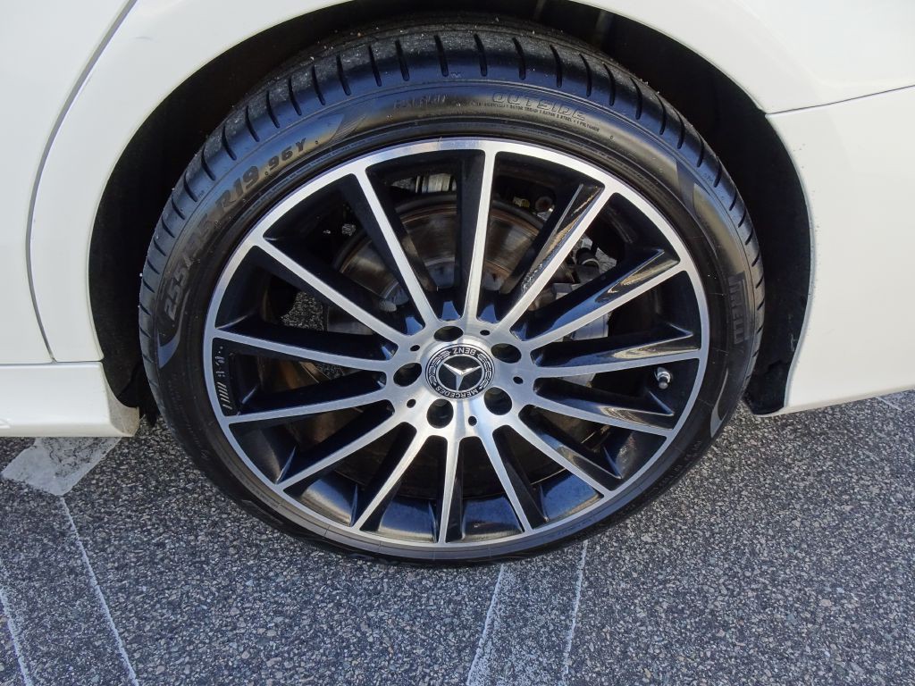 2021 Mercedes-Benz C-Class Image 35